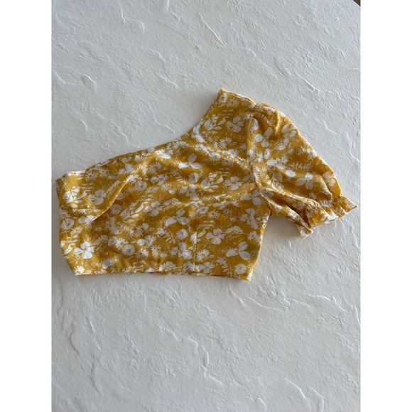 Floral One Shoulder Crop Top - Picture 5 of 11